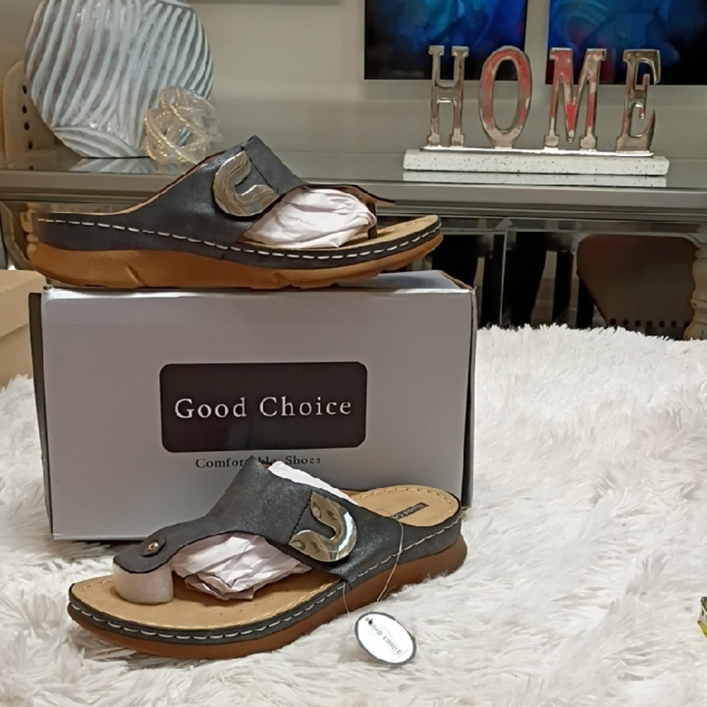 New Good Choice Sam Black Metallic Slip On Thong Sandals SZ 9.5M